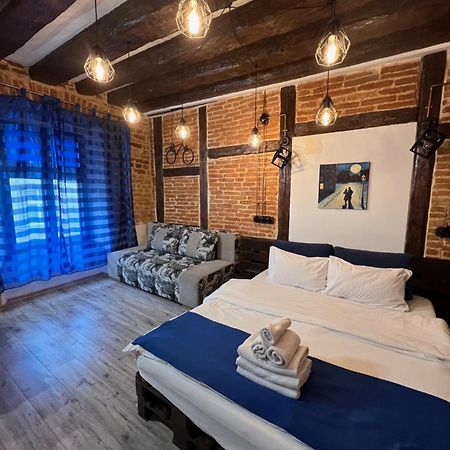Cozy Loft В Самому Центрі Львова Lviv Exterior foto