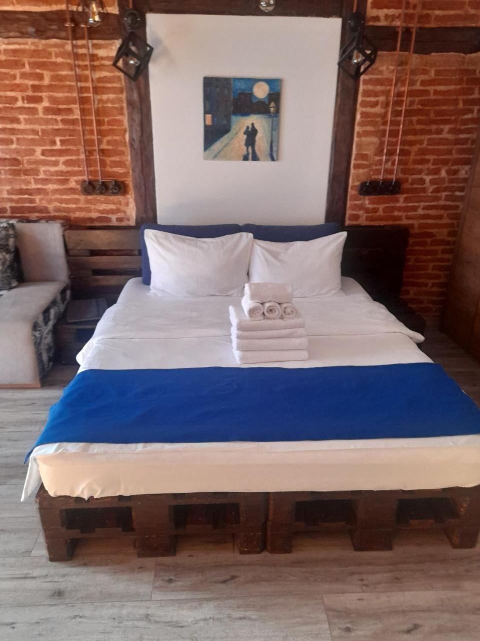 Cozy Loft В Самому Центрі Львова Lviv Exterior foto