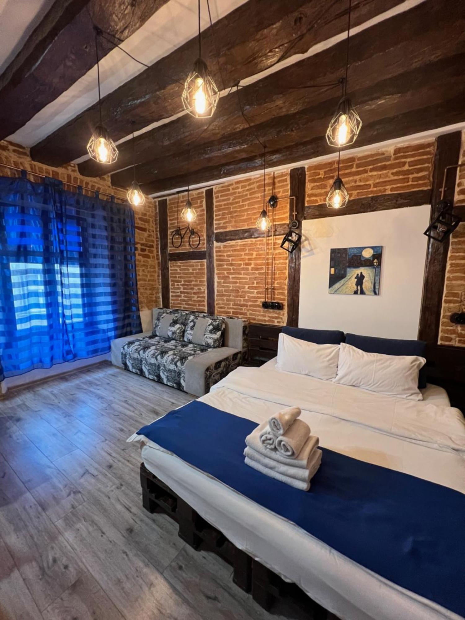 Cozy Loft В Самому Центрі Львова Lviv Exterior foto
